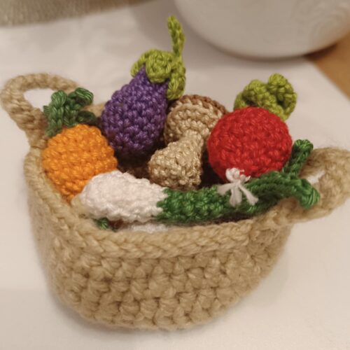 Amigurumi,Zöldséges kosár,7 db zöldséggel