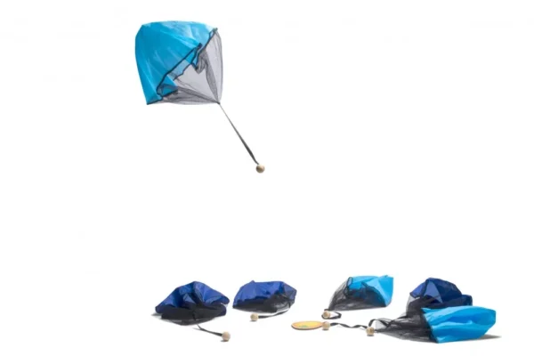 BS Toys- Landolj a szigeten! Ejtőernyős játék