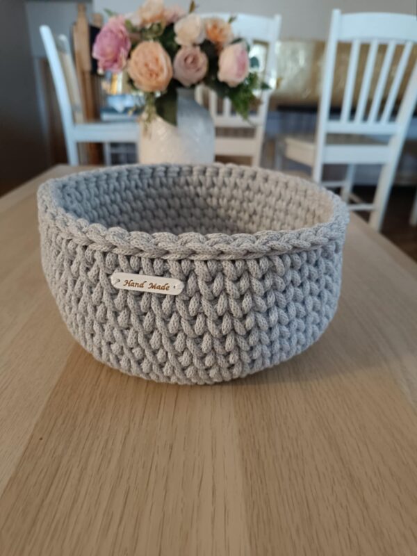 Szürke kosár 21x10 cm