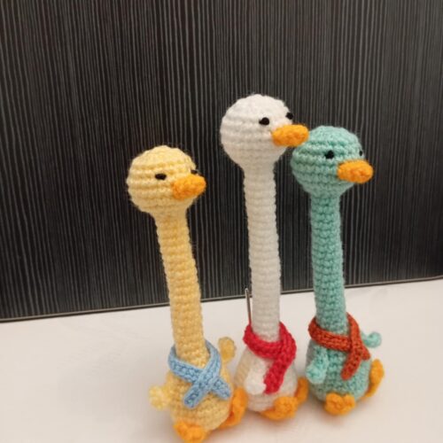 df0799c5-e7e0-48e5-a4ed-87485c405e26media_editing.tmp Amigurumi Színes libák 14-16 cm